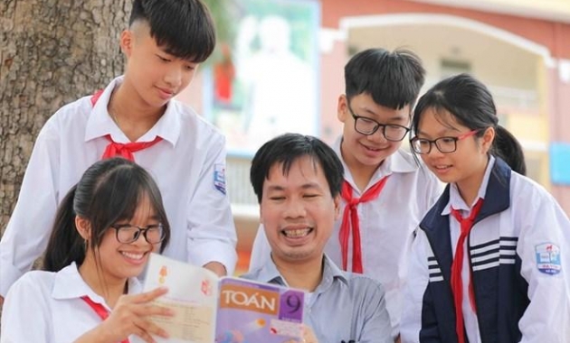 Thầy giáo khuyết tật truyền “ngọn lửa” đam mê môn Toán